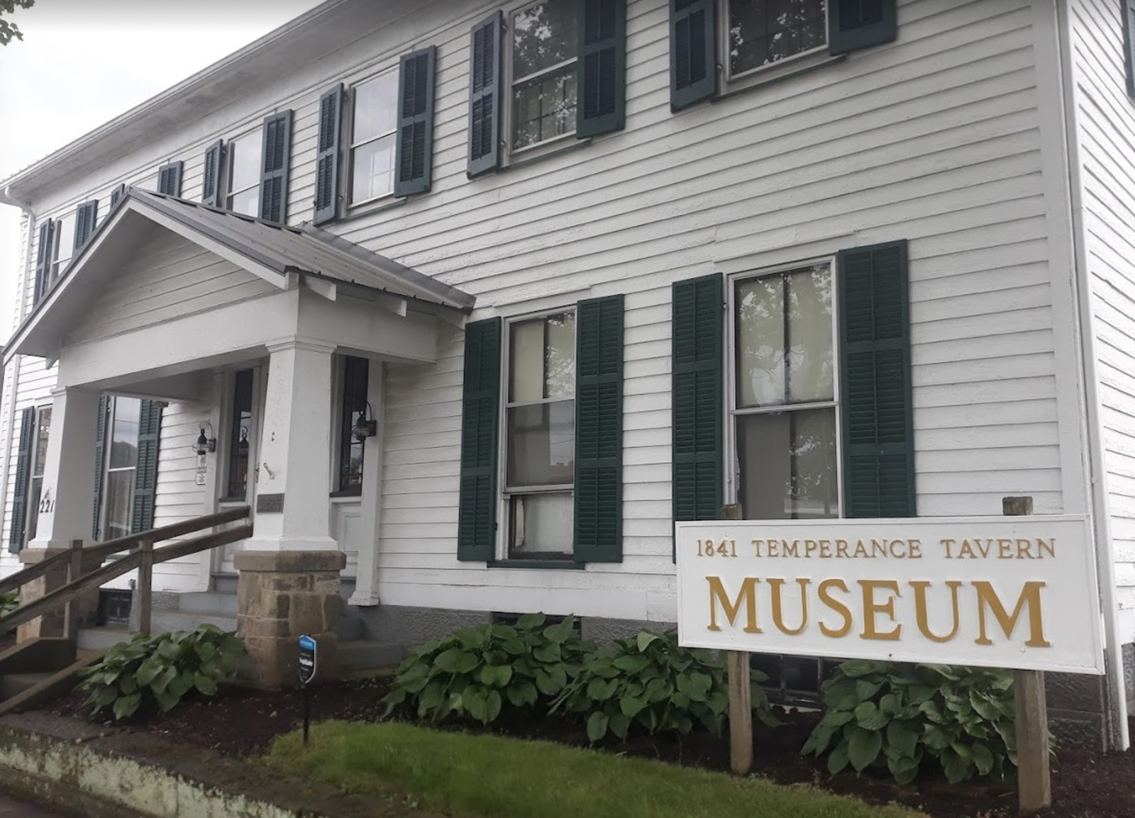 The 1841 Temperance Tavern Museum